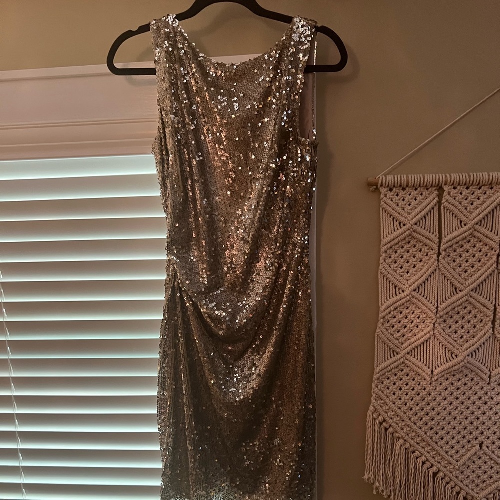 Never worn David Meister gold cocktail dress